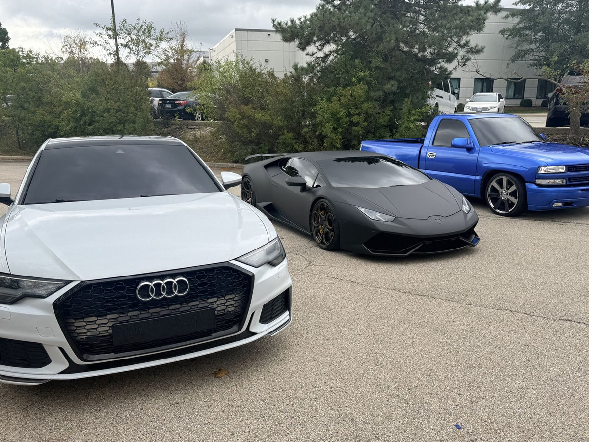 Show car lineup in the Rayno Expo lot